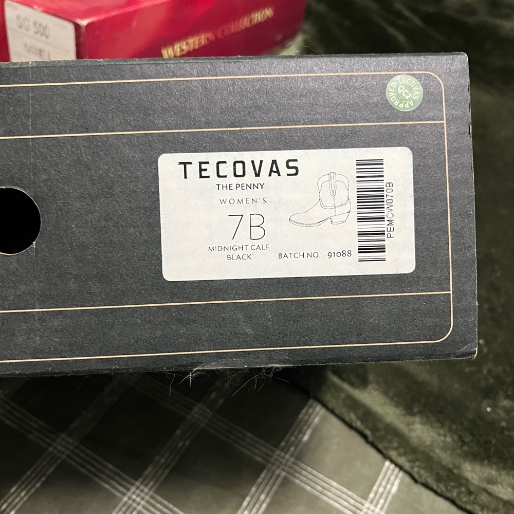 Tecovas Midnight Black Women's Boots - Picture 3 of 6